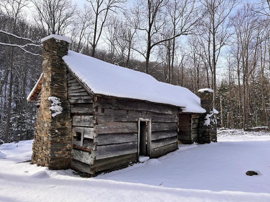 Tucked Away Cabin Pigeon Forge Exterior foto